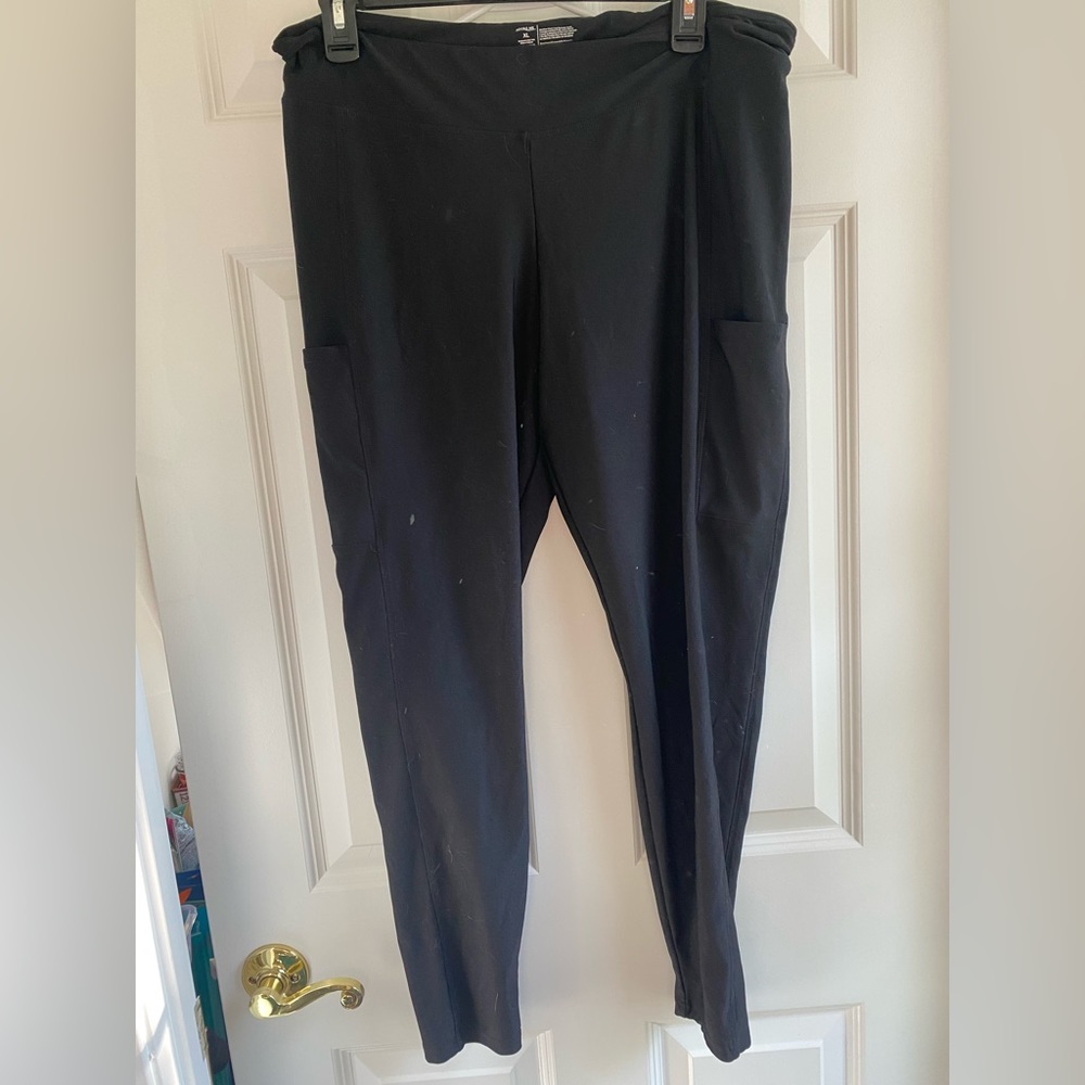 Adore Me Leggings